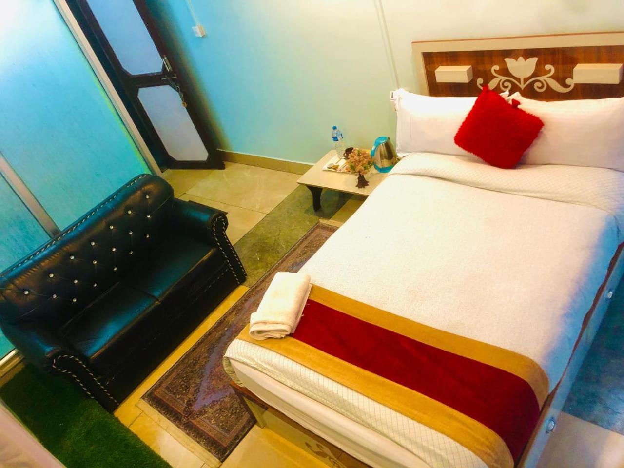 Hotel Delta Inn Katmandu Zewnętrze zdjęcie